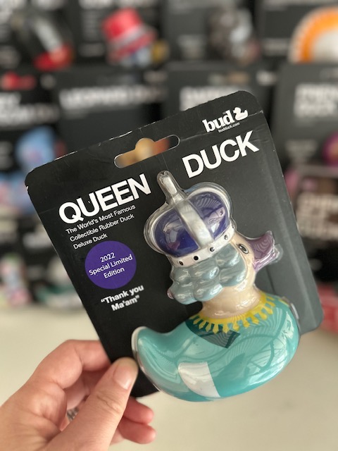 BUD Deluxe Queen Rubber Duck